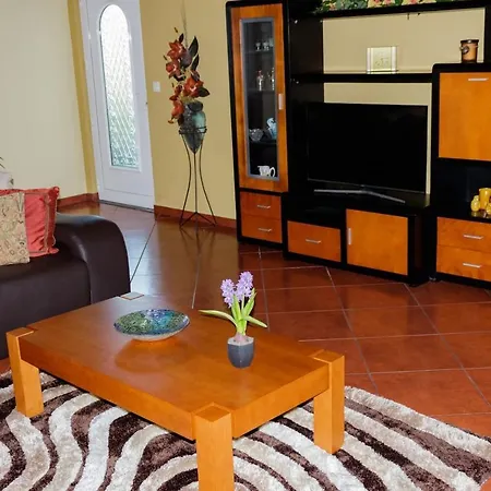 Casa Mendes - Holiday home